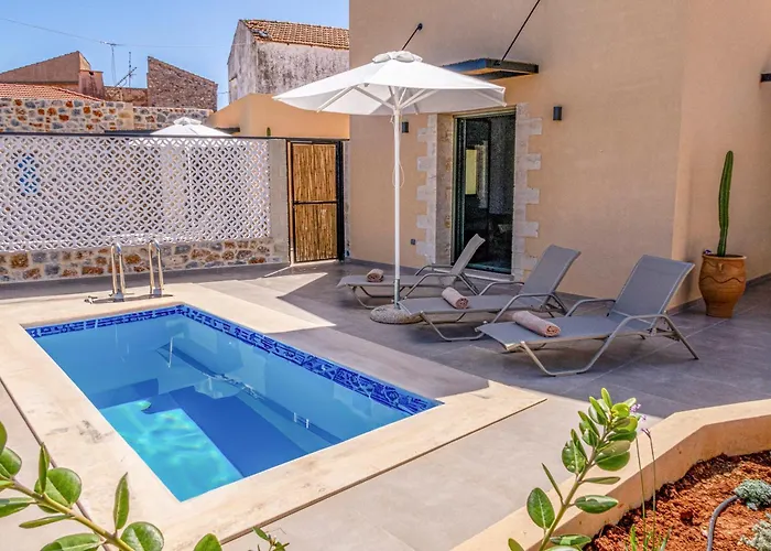 Patitiri Kefalas Luxury Villas